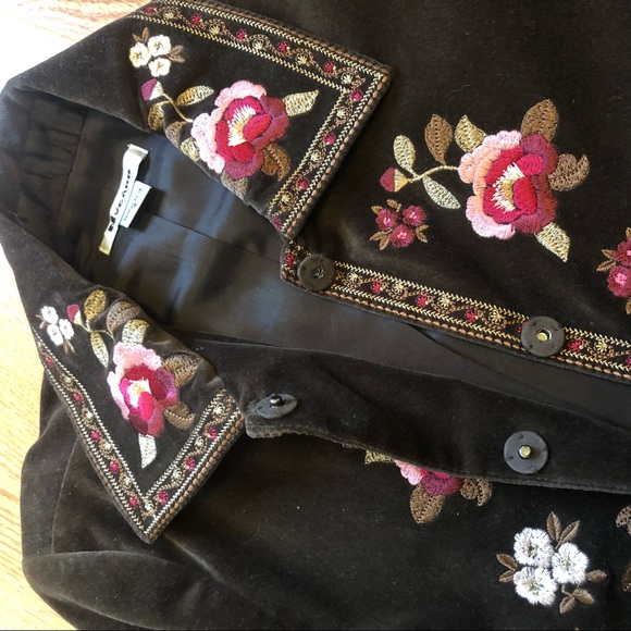 NYGÅRD TRENCH COAT - Picture 11 of 12